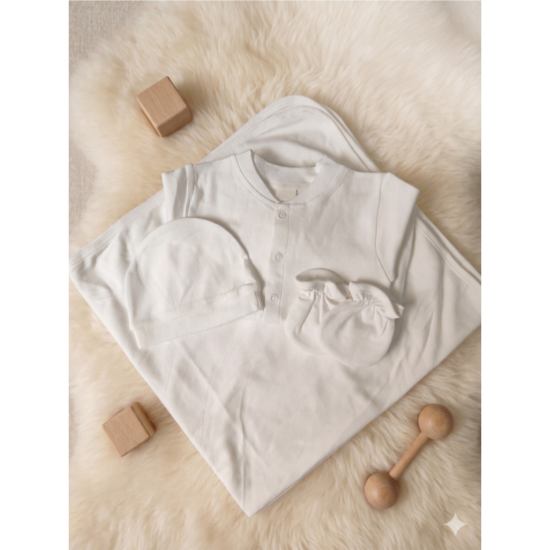 Essential four-piece clothing  - Baby Clothing Essentials ulasan dan harga
